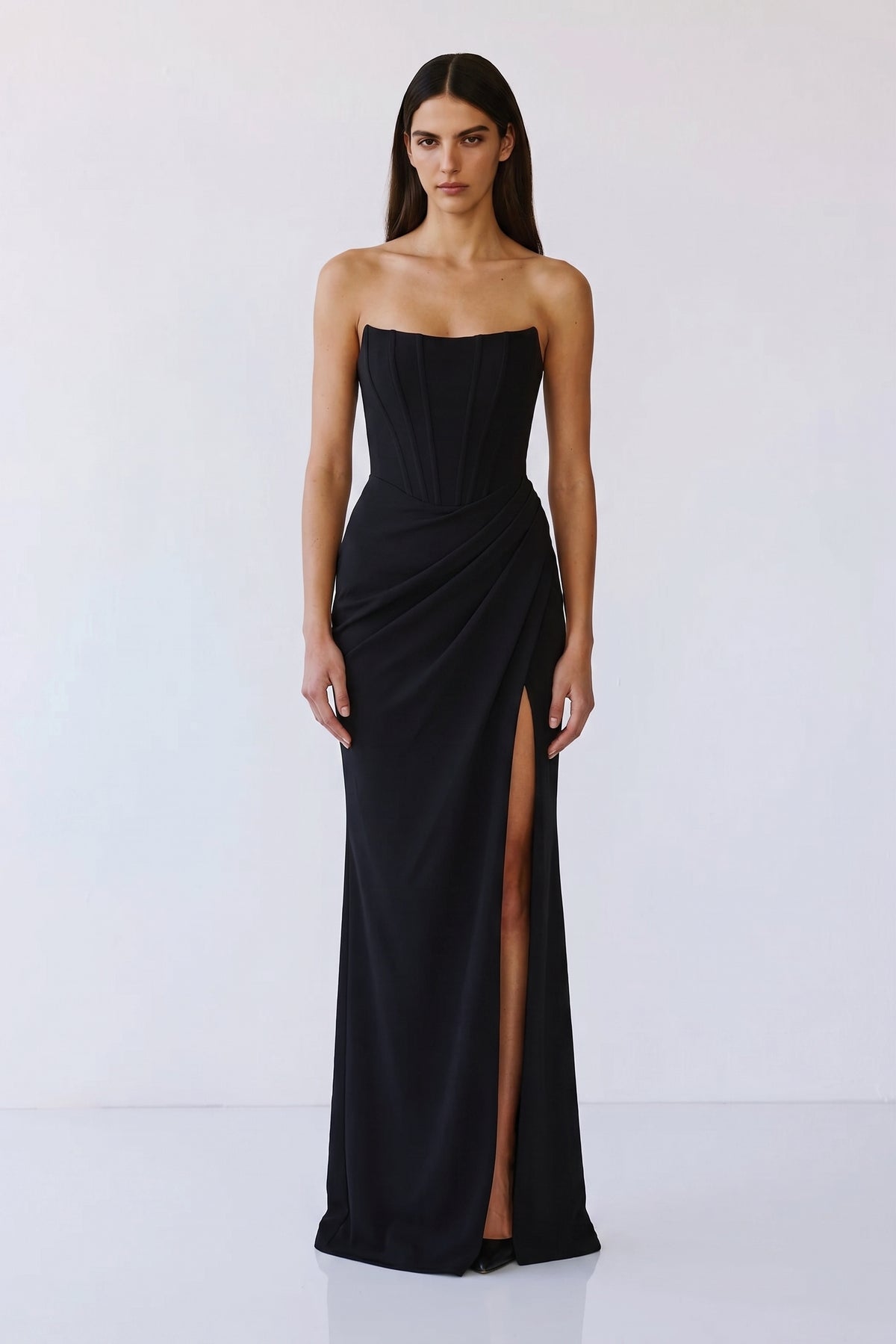 Avielle Gown – Black