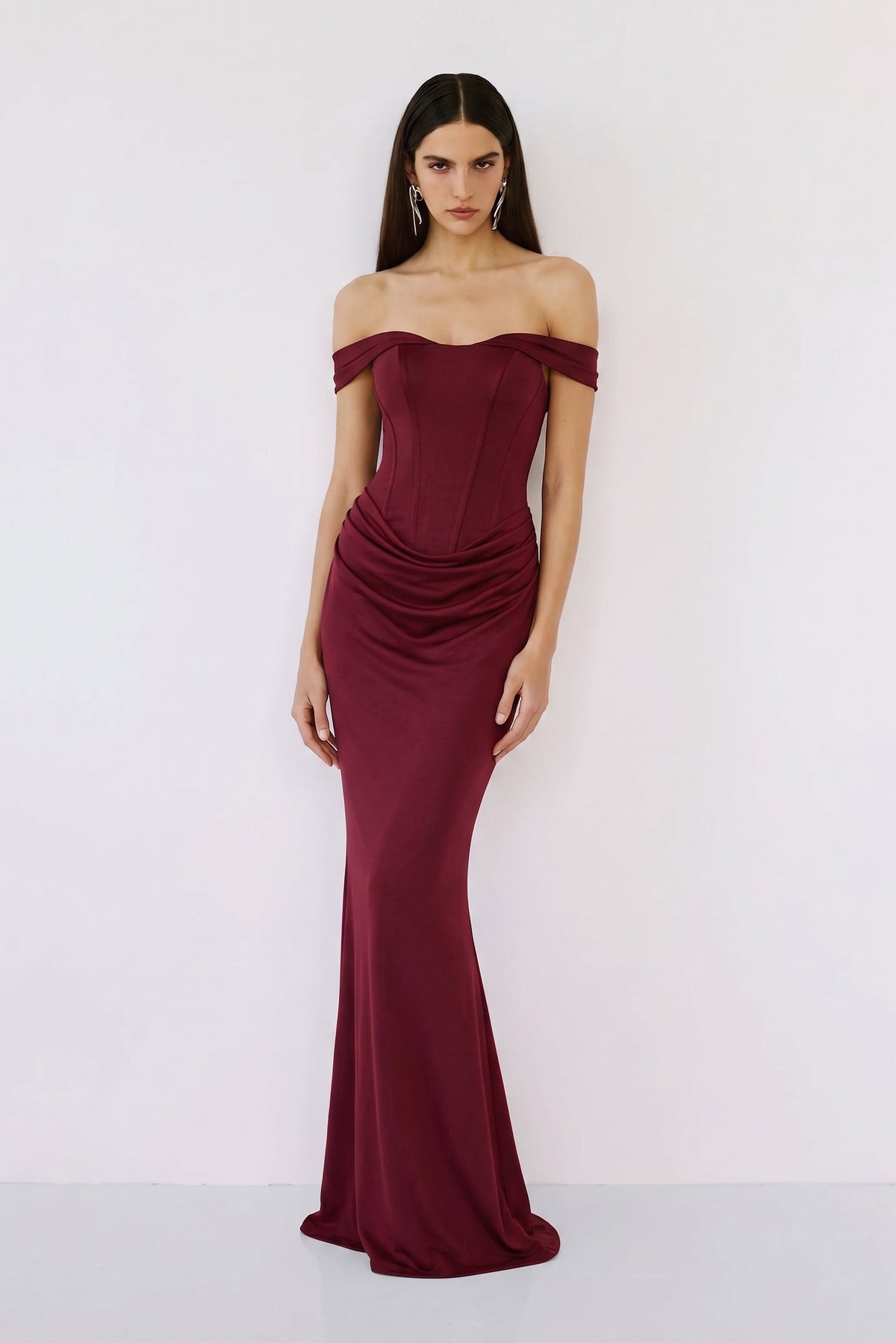 Virenza Structured Satin Gown – Cherry Red