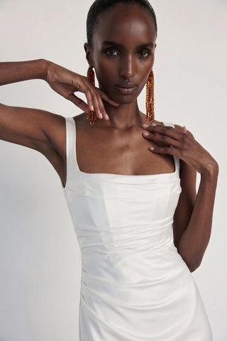 Regalia Gown – Ivory