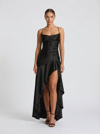 Solène Cascade – Black