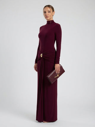 Camila Gown – Bordeaux