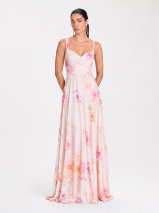 Elvira Floral Grace – Blossom Veil