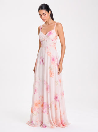 Elvira Floral Grace – Blossom Veil