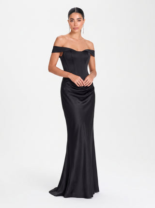 Virenza Gown – Black